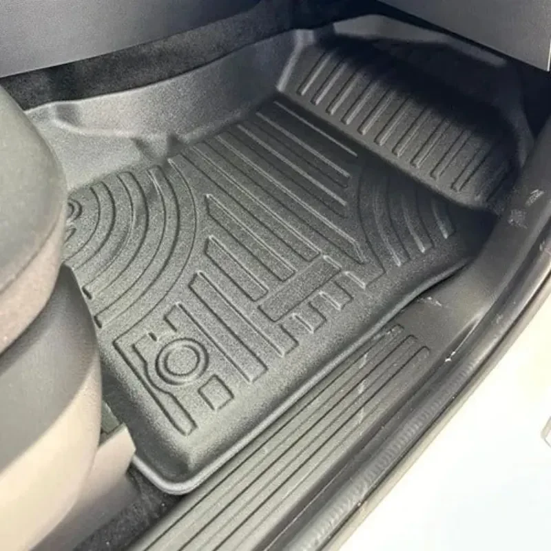 Tappetino 3D che protegge il bagagliaio da liquidi e sporco